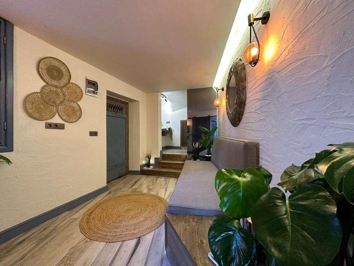Downtown Fethiye Suites Exteriör bild